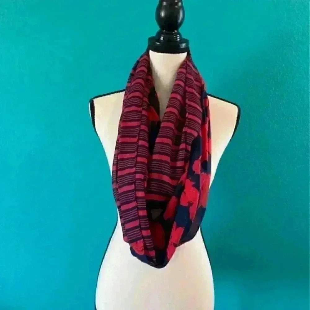 ⭐️ Red and blue two patterned thin infinite scarf